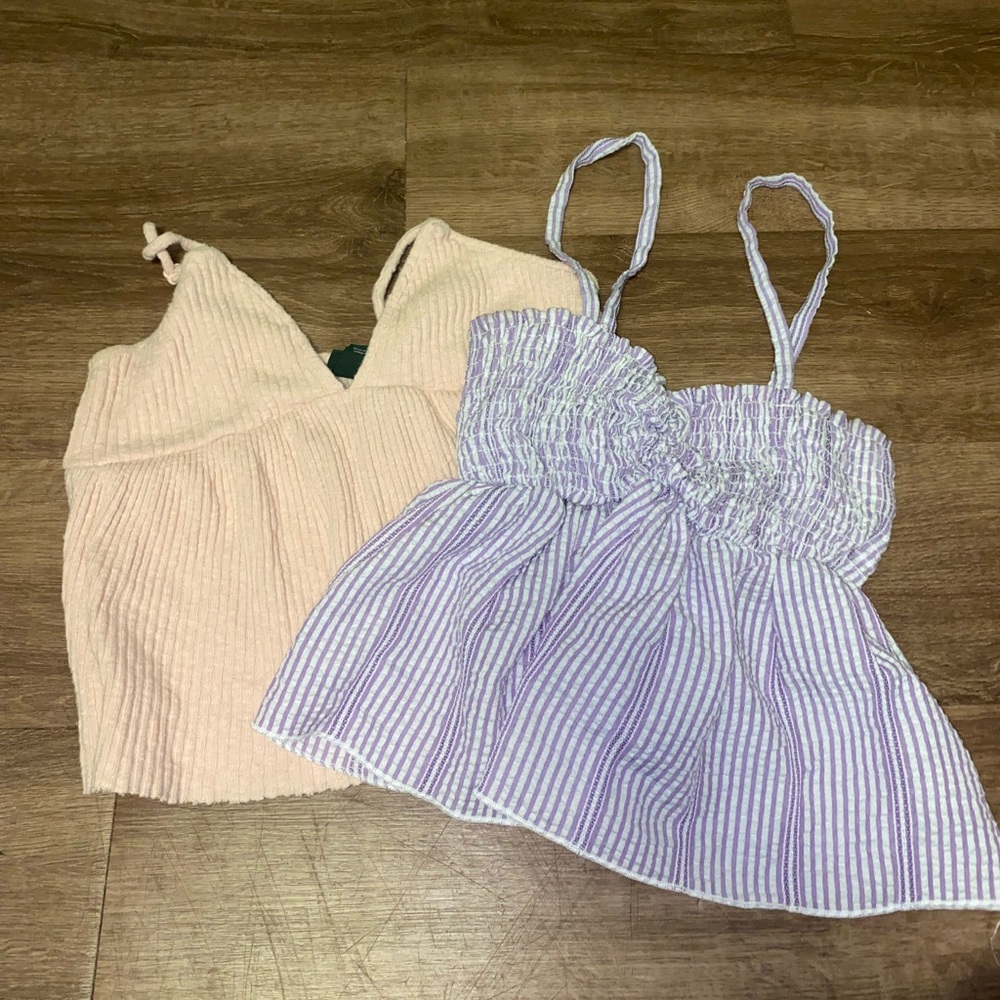 Bundle of two tank tops